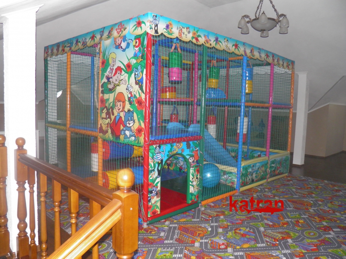   Детский Лабиринт в доме 4х3х3 